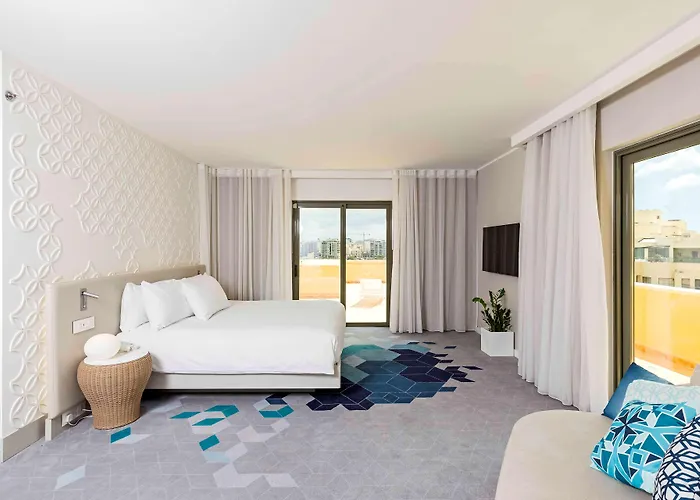 Hilton Malta 5* San Ġiljan
