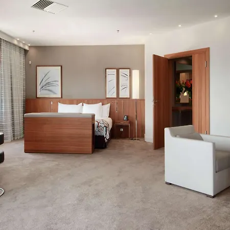 Hilton Malta Отель Сент Джулианс