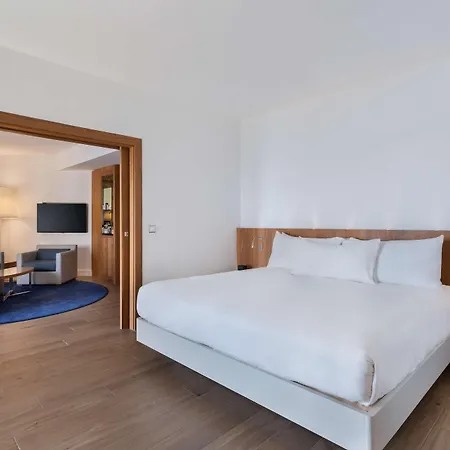 Hilton Malta Отель Сент Джулианс