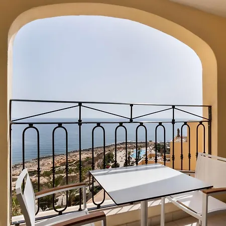 Отель Hilton Malta
