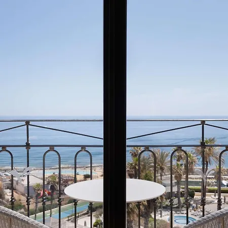 Hilton Malta Отель Сент Джулианс