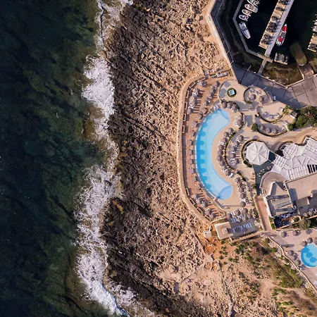Hilton Malta 5*