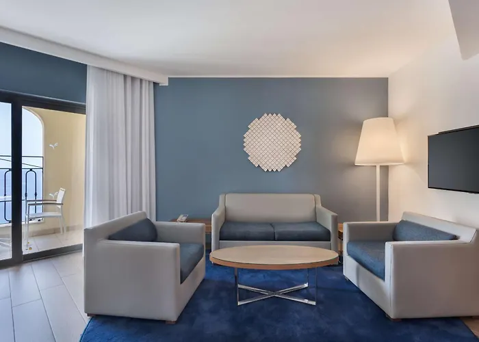 Hilton Malta 5* San Ġiljan