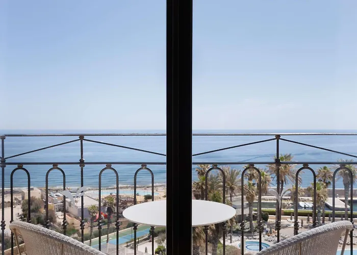 Hilton Malta Szálloda San Ġiljan